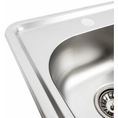 Кухонна мийка з нержавіючої сталі Platinum ДЕКОР 3838 (0,6/160 мм)
