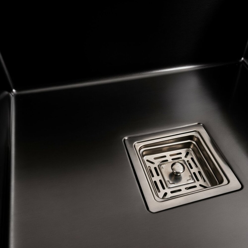 Фото - Кухонна мийка Platinum Handmade 78*50В L PVD чорна (товщина 3.0/1.0 мм)