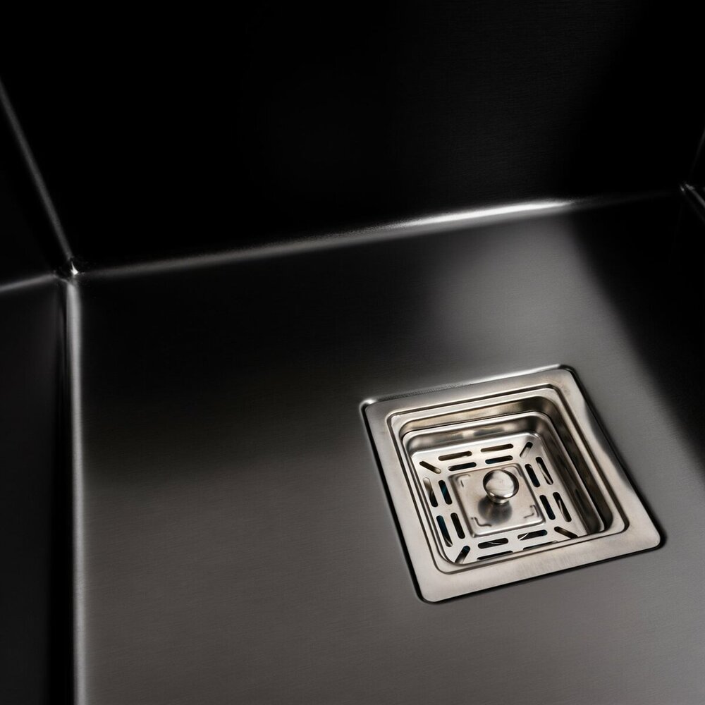 Фото - Мийка PVD Black Platinum Handmade 78*50B R (два отвори, квадратний сифон, 3.0/1.0 мм)