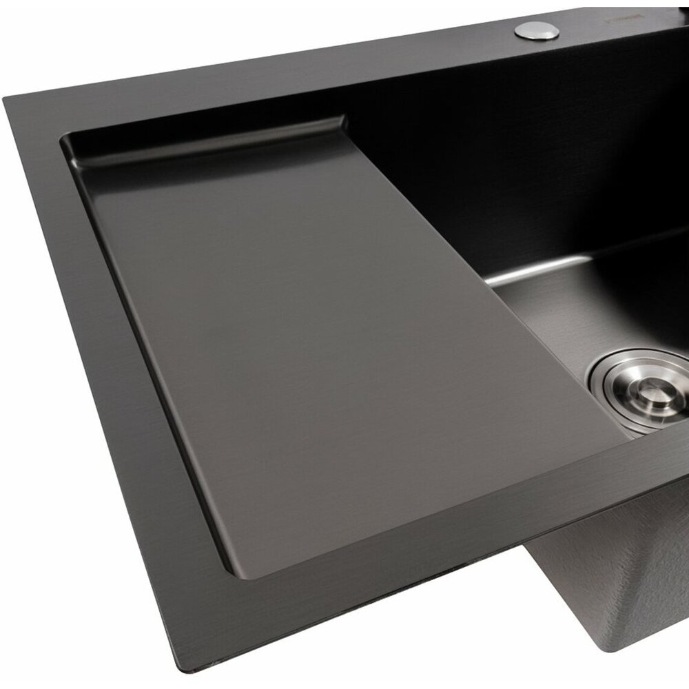 Фото - Кухонна мийка CM 65*50 R PVD чорна Valeso Handmade (круглий сифон 3.0/0.8)