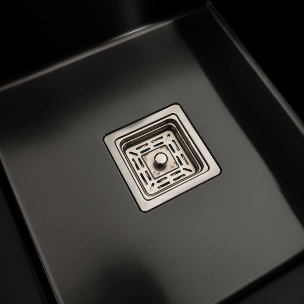 Фото - Кухонна мийка чорна Platinum PVD Handmade 65*50 L(квадратний сифон 3,0/1)